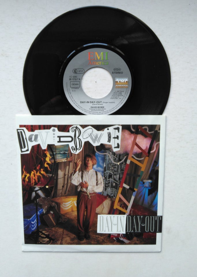 Single, David Bowie, Day-in