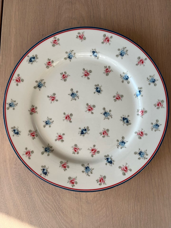 Porcelæn, Middagstallerken,