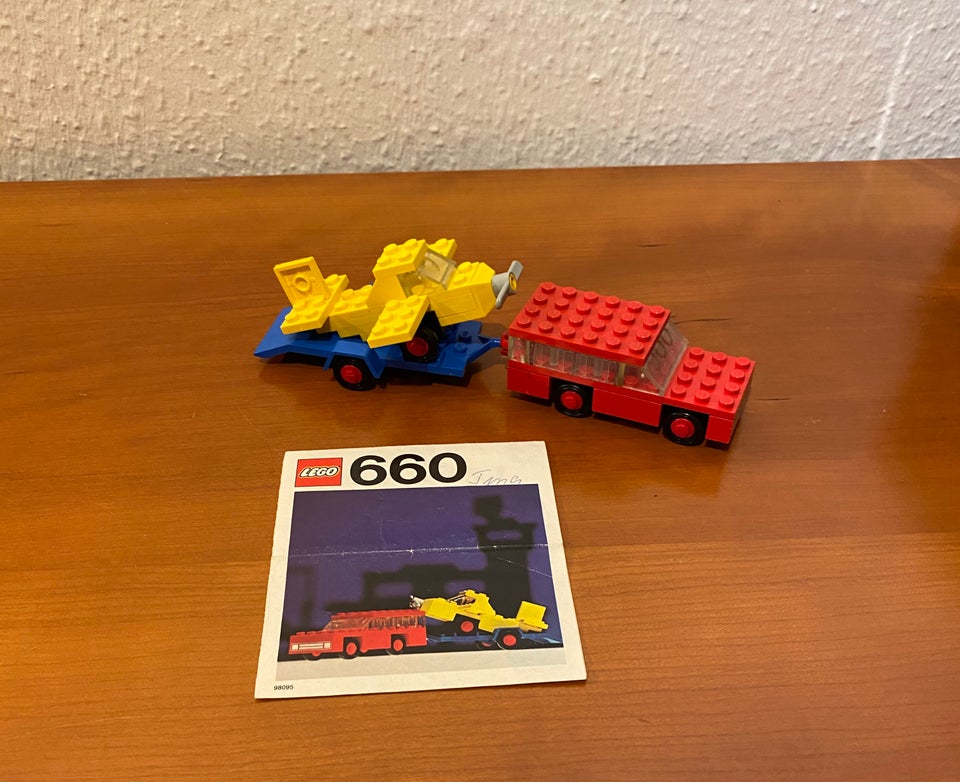 Lego System 660 - Car with Plane