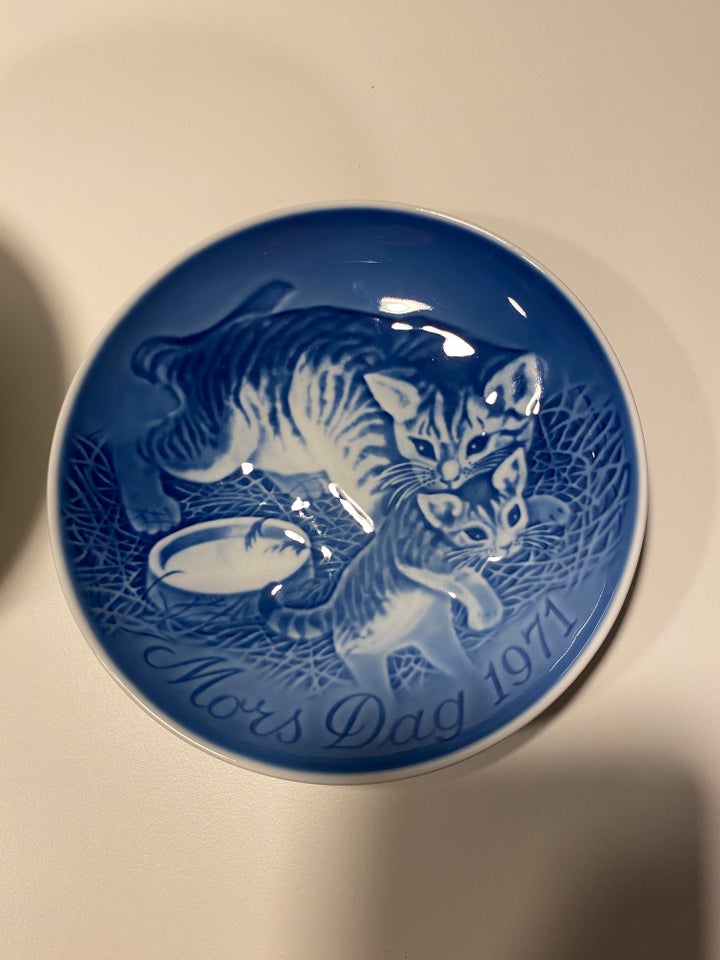 Porcelæn, Platter/tallerkner,