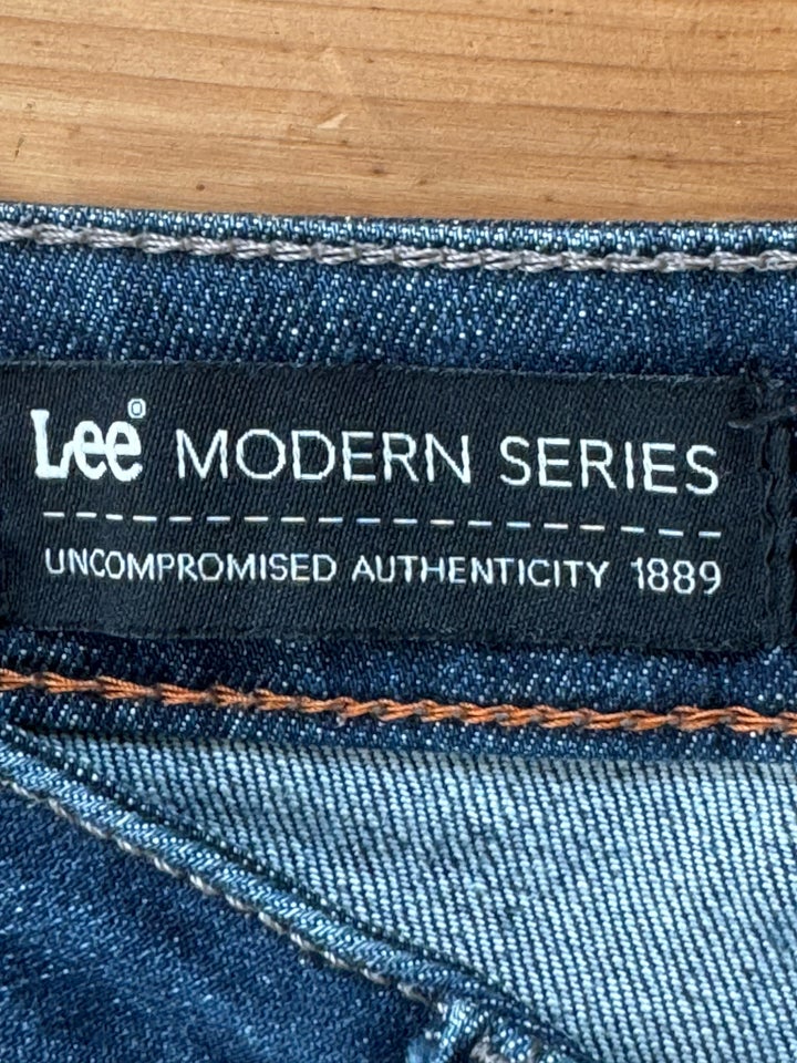 Jeans, Lee, str. 27