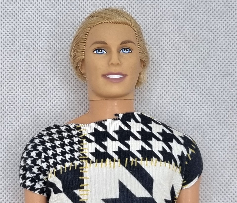 Barbie, Ken