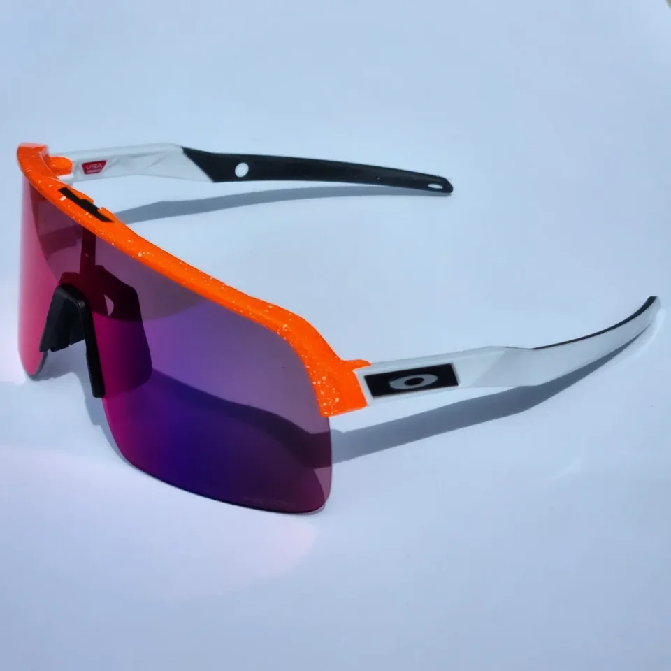 Briller Custom Oakley Sutro lite