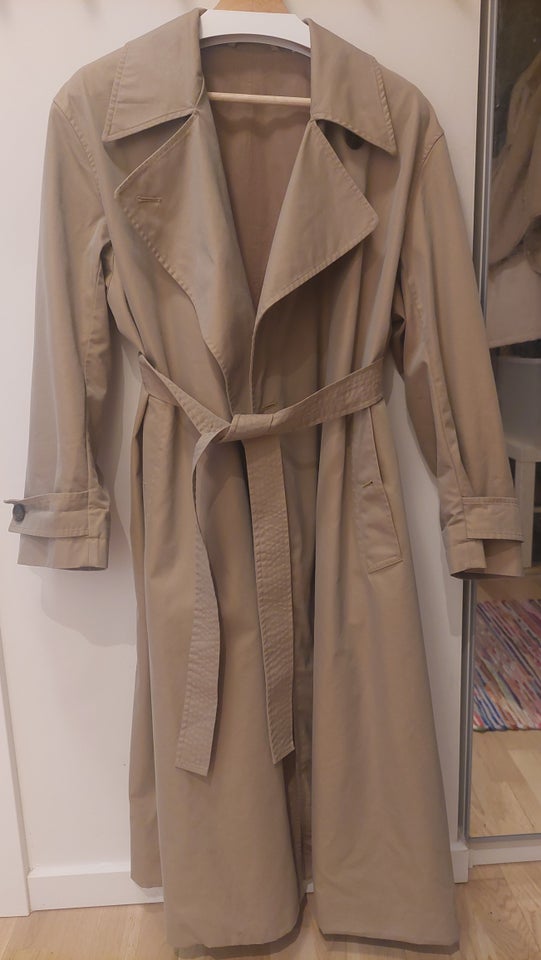 Trenchcoat, str. 34, Uniqlo