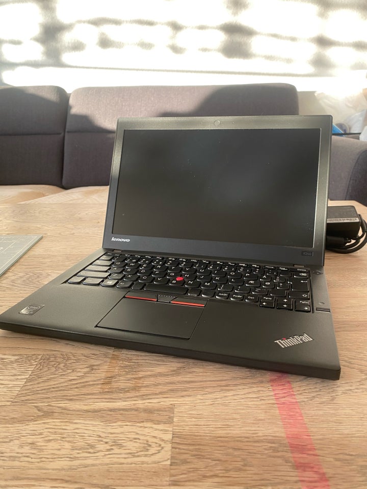 Lenovo X250, Intel core i5 5300U -