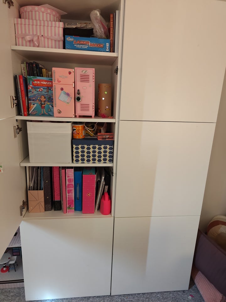 Andet skab Ikea b: 120 d: 42 h: 193