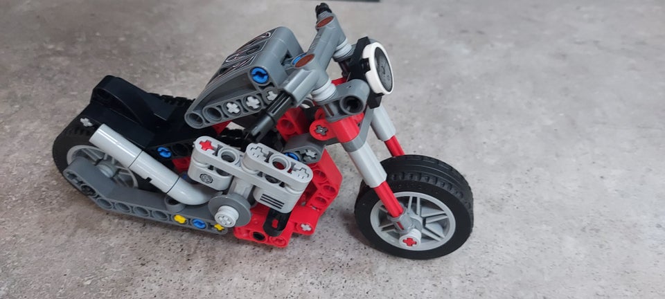 Lego Technic, 42132