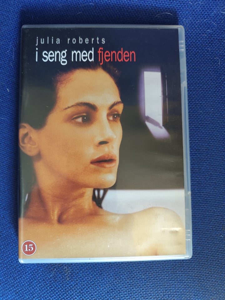 I seng med fjenden, DVD, thriller