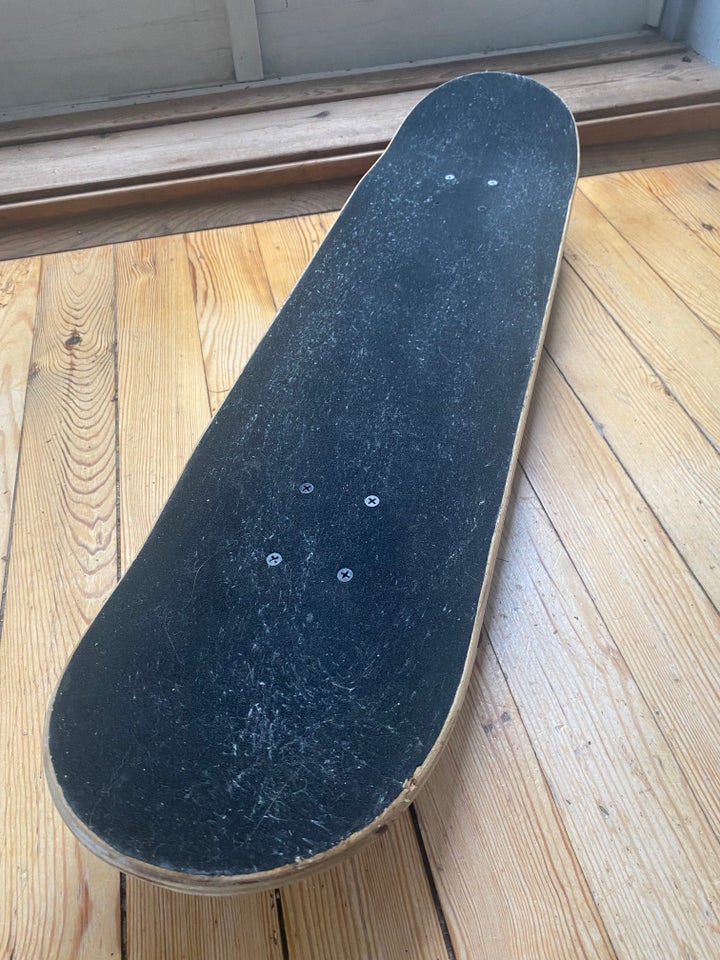 Skateboard, Voltage, str. 80 cm.