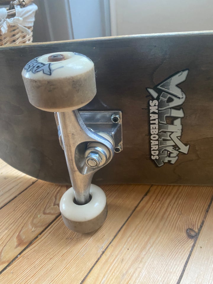 Skateboard, Voltage, str. 80 cm.