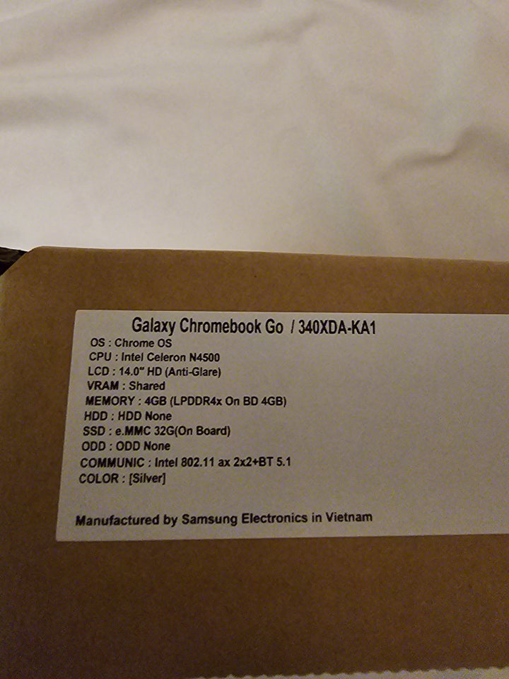 Samsung Galaxy Chromebook Go