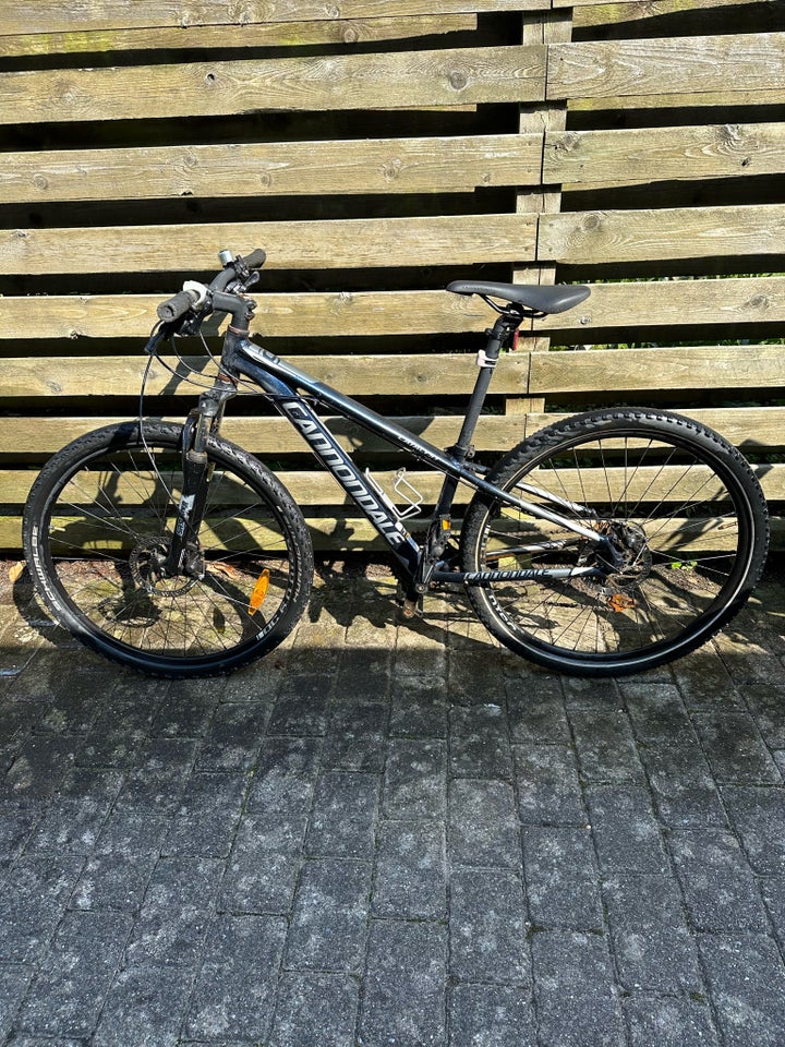 Cannondale Catalyst hardtail XS