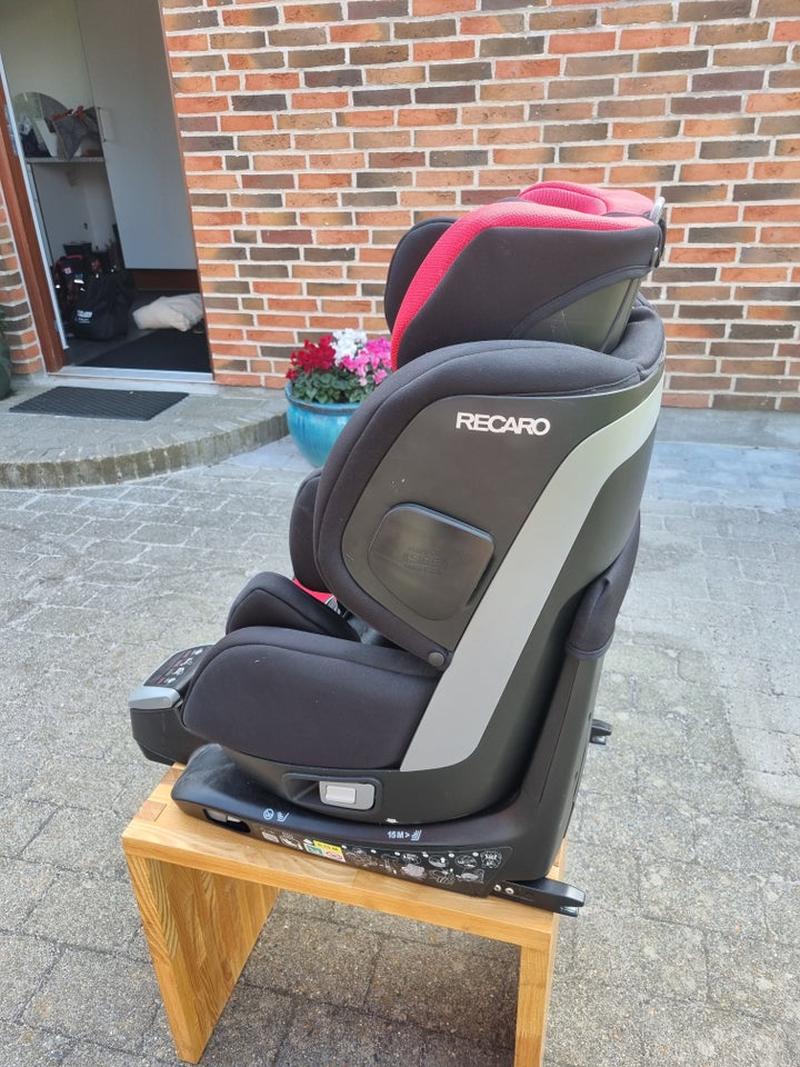 Autostol op til 18 kg  Recaro