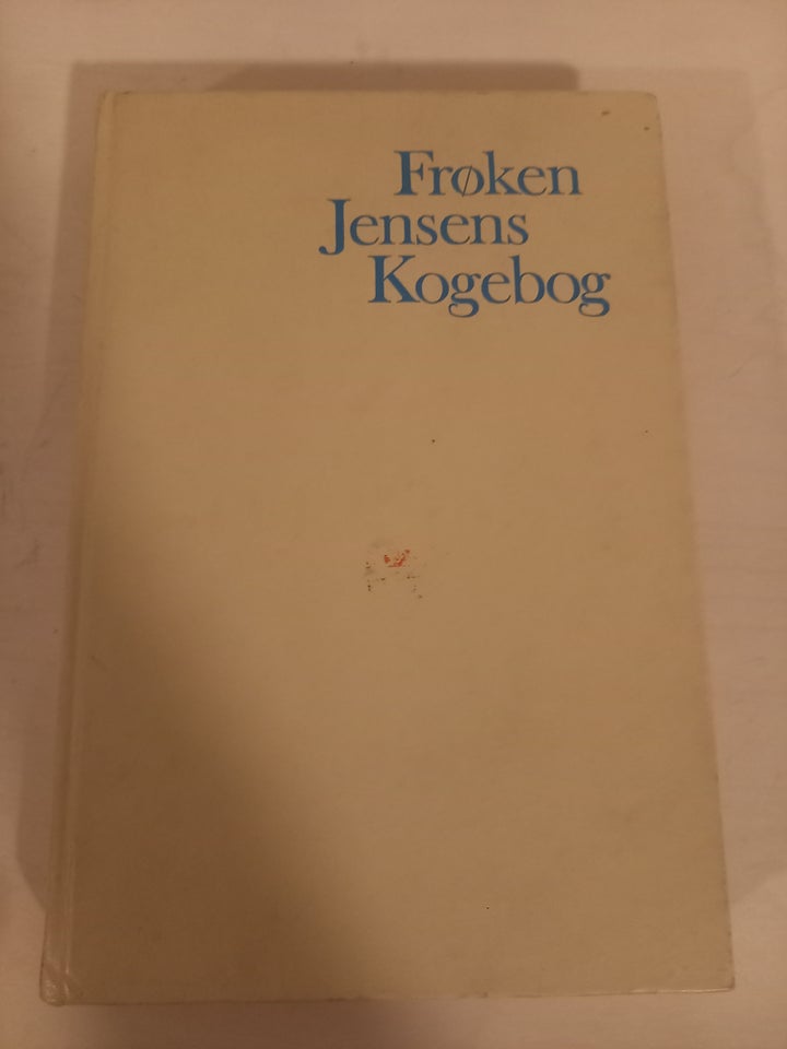 Frøken Jensens kogebog, Jensen,