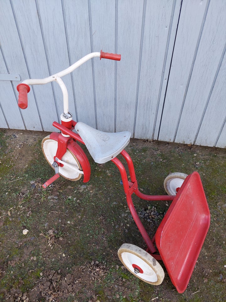 Pigecykel, trehjulet