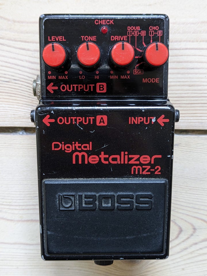 Digital Metalizer, Boss MZ-2 (Made