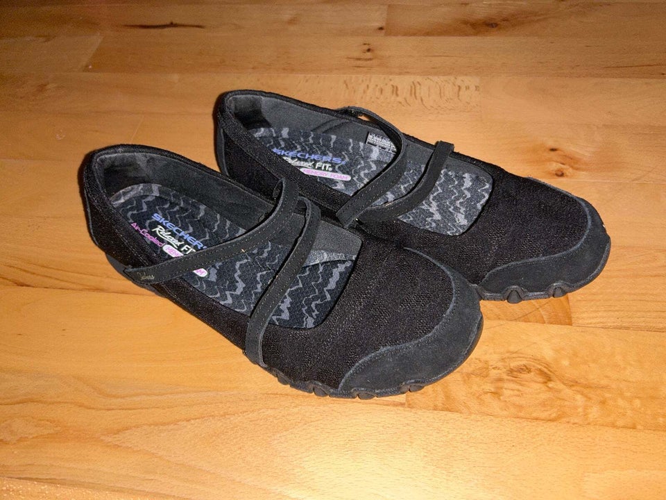 Ballerinasko, str. 40, Sketchers