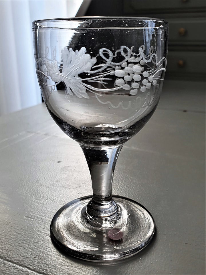 Glas, Gammelt Dansk viinglas nr.1