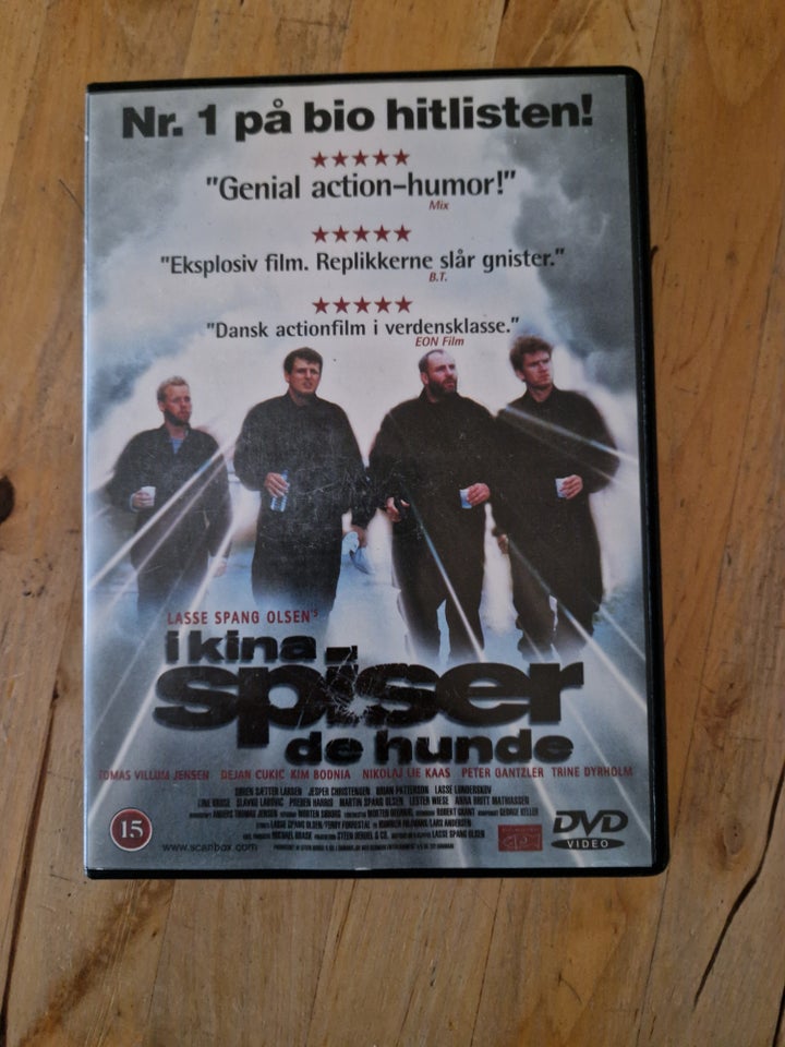 I Kina spiser de hunde, DVD, komedie