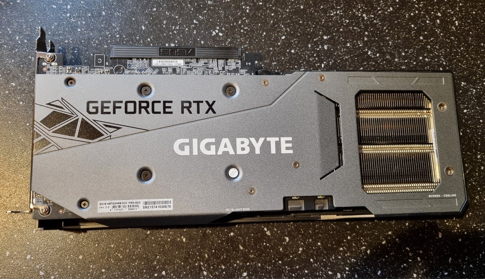 RTX 3060 ti GIGABYTE, 8 GB RAM,