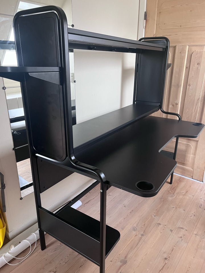 Computerbord, Ikea, b: 140 d: 74 h: