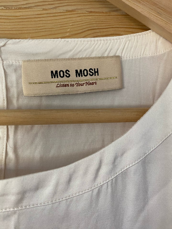 T-shirt, Mos Mosh, str. 42