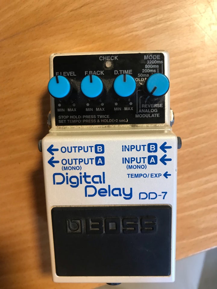 Boss Digital Delay DD-7, Boss