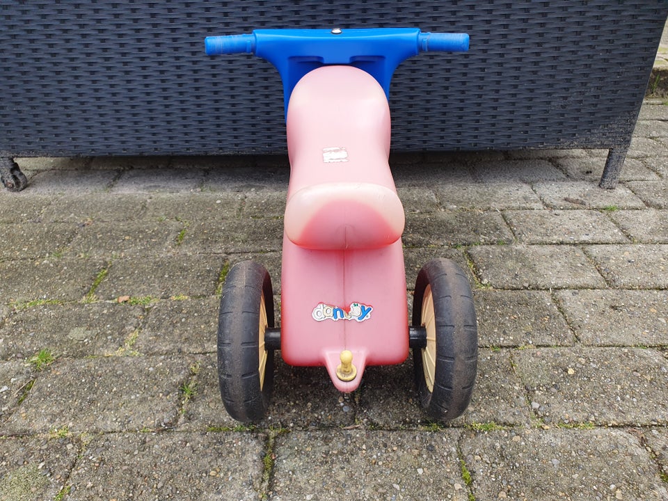 Scooter Dantoy