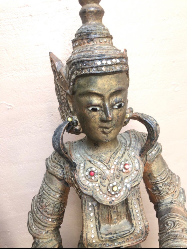 Thailandsk tempelfigur  Træ 150