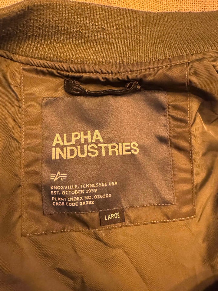 Jakke, str. L, Alpha Industries