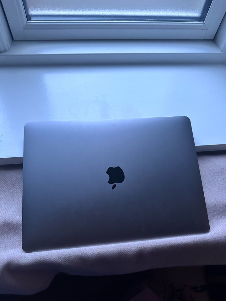 MacBook Pro, MacBook pro 13”, 2 GHz