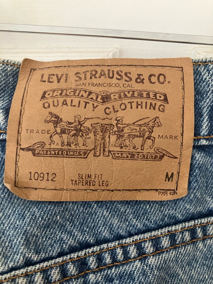 Jeans, Levis, str. 29