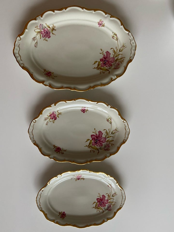 Porcelæn, Service, Helnæs