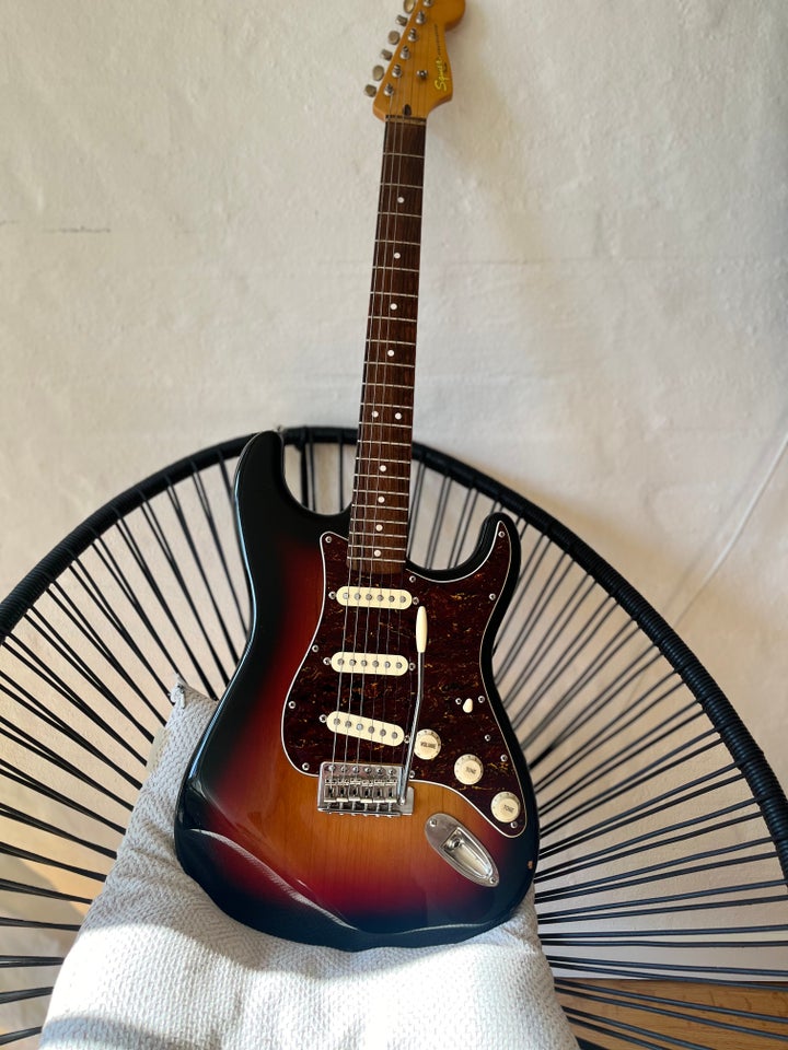 Elguitar Squier Classic Vibe