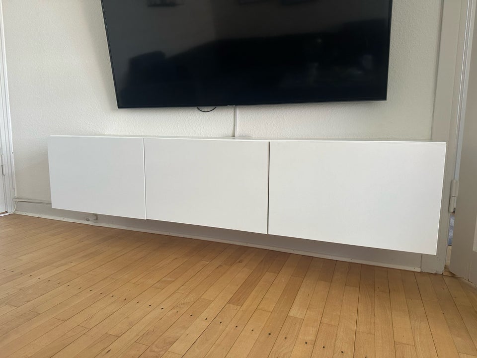 Tv bord, Ikea , b: 38 l: 180 h: 42