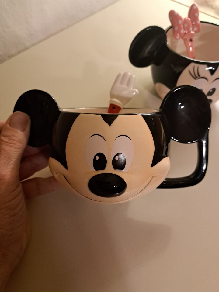 Porcelæn, Disney krus, Disney