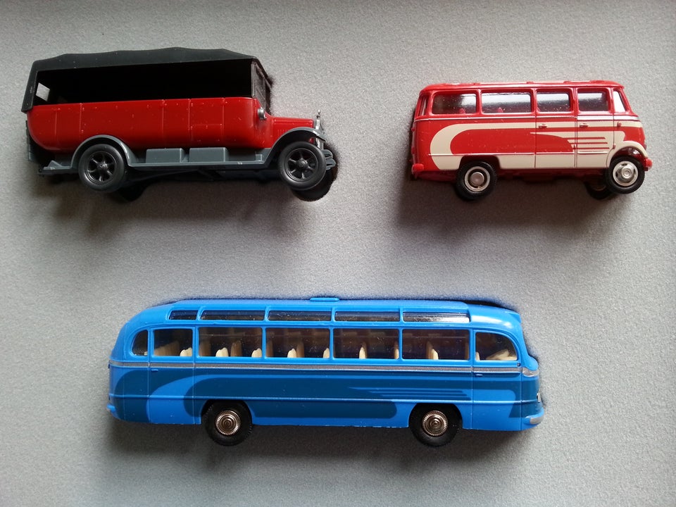 Modelbus MERCEDES-BENZ