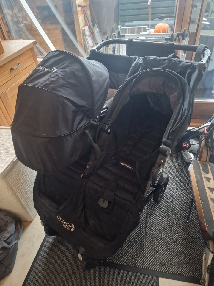 Babyjogger, Baby Jogger City mini