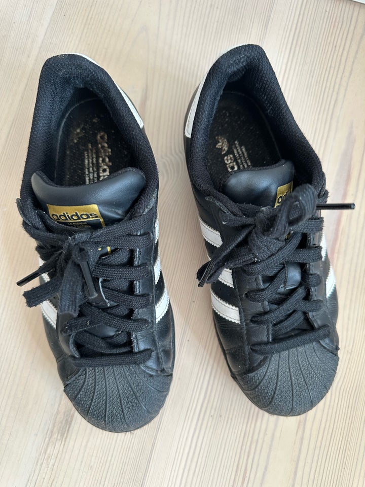 Sneakers, str. 36, Adidas