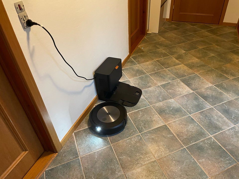 Robotstøvsuger, iRobot Roomba J7+