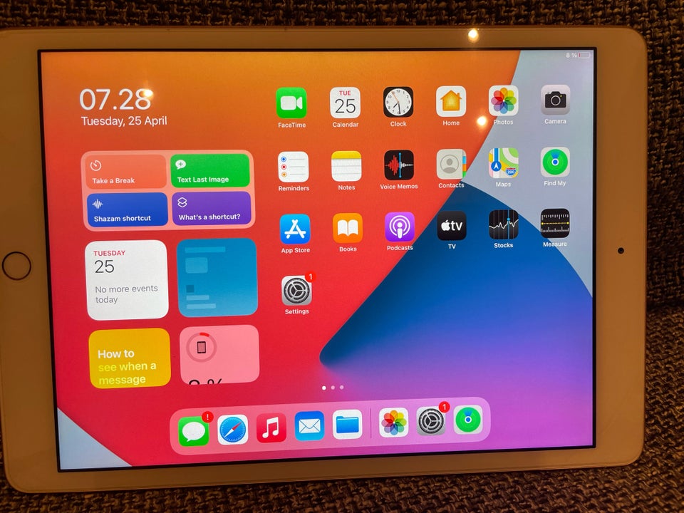 iPad 8, 32 GB, Perfekt