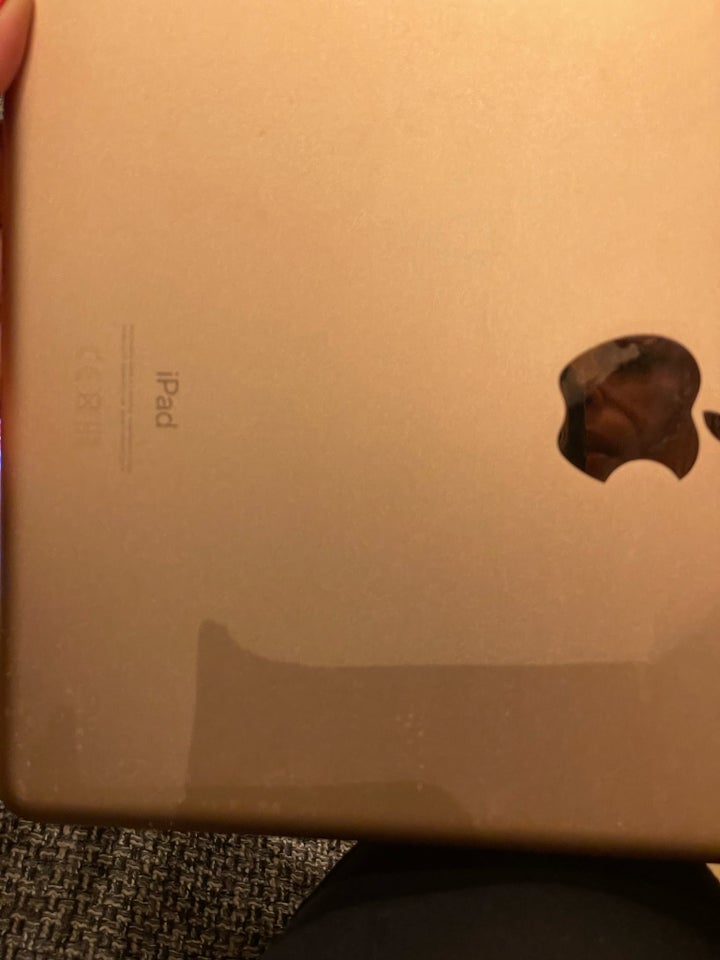 iPad 8, 32 GB, Perfekt