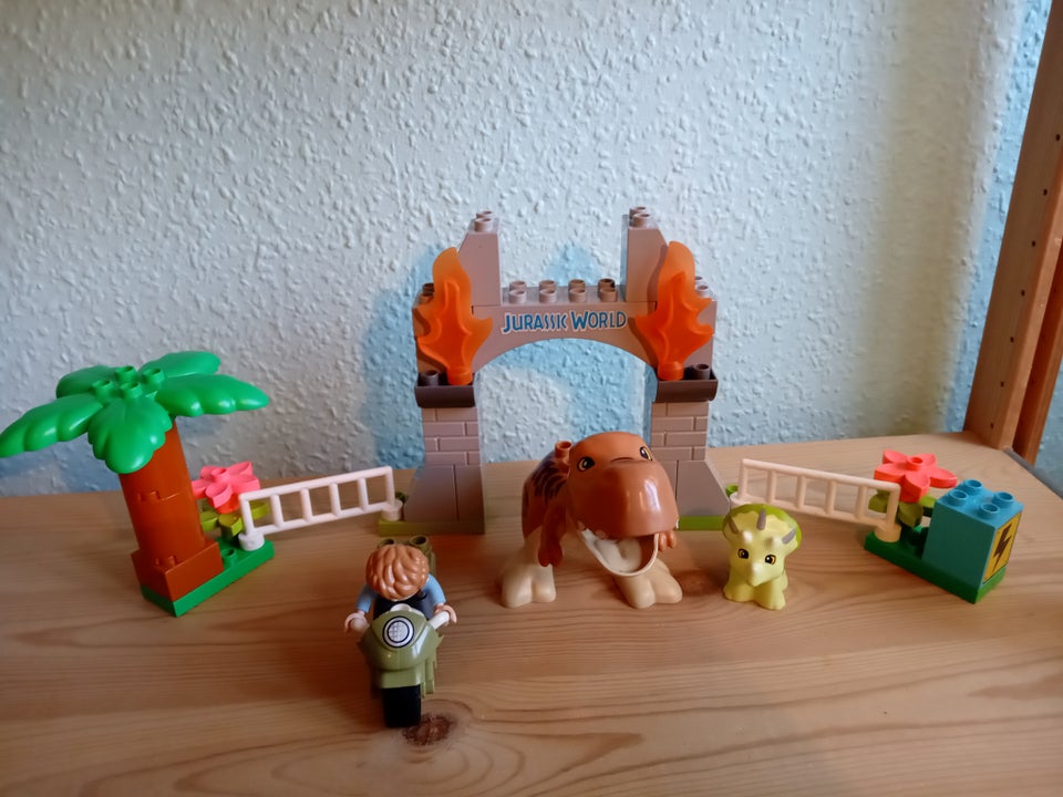 Lego Duplo, 10939 jurassic wold