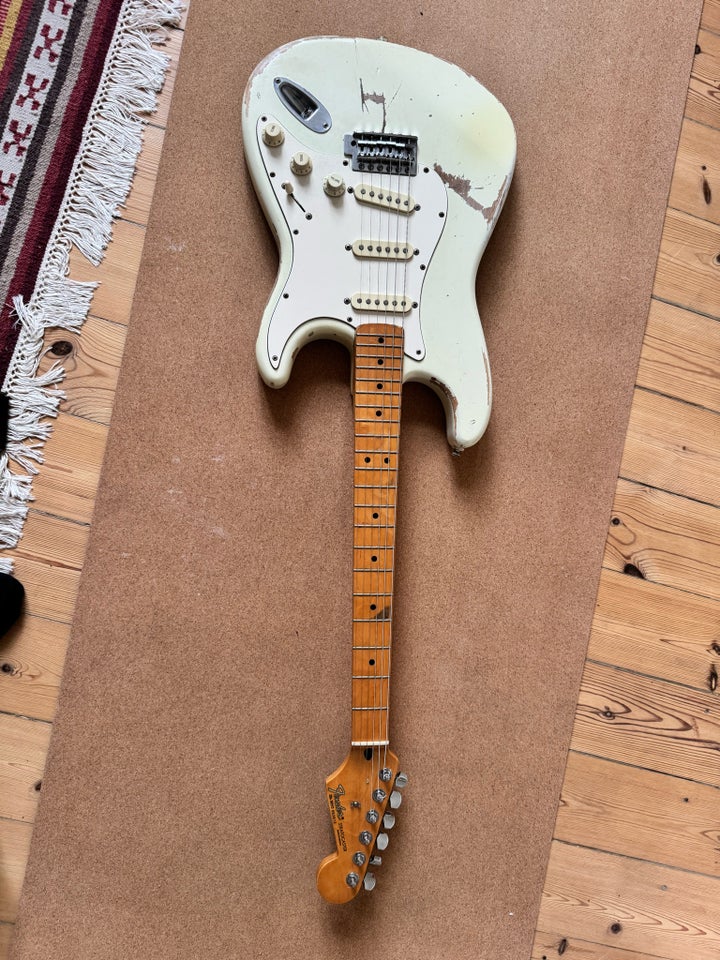 Elguitar, Fender (Mex.)