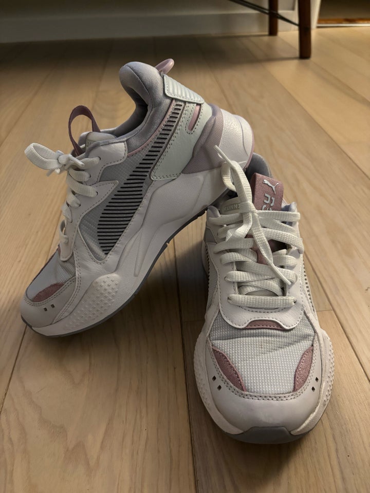 Sneakers, str. 37,5, Puma RS