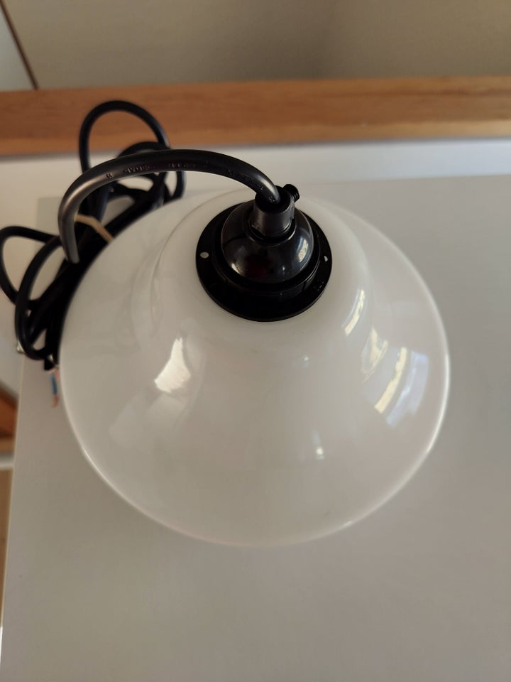 Pendel Smuk gamle opalglas-lampe