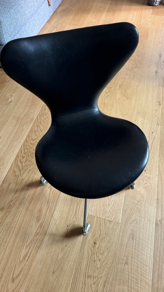 Arne Jacobsen 7’er kontorstol