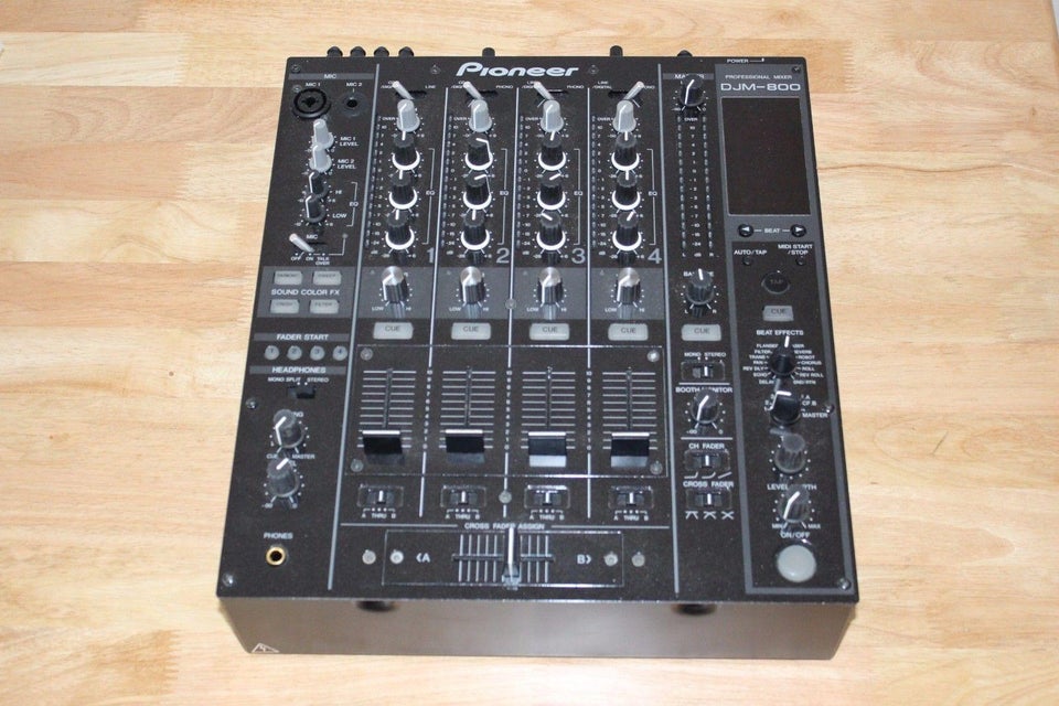 Mixer, Pioneer DJM800