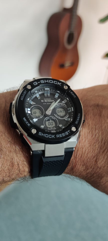 G-Shock GST-S300