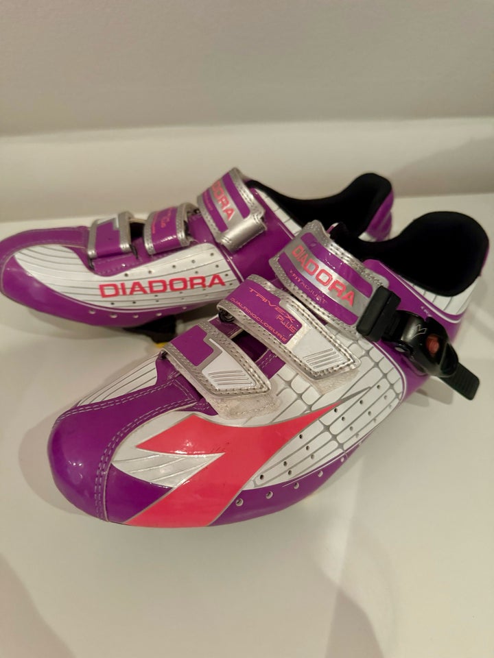 Cykelsko, Diadora